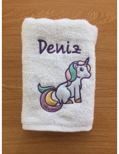 UNICORN İSME ÖZEL HAVLU-2